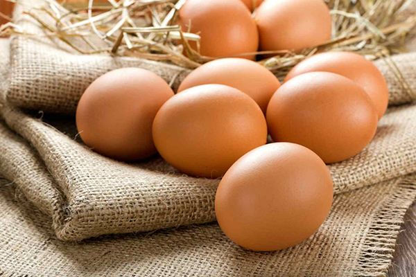 Bổ sung trứng gà tốt cho chị em trong ngày đèn đỏ