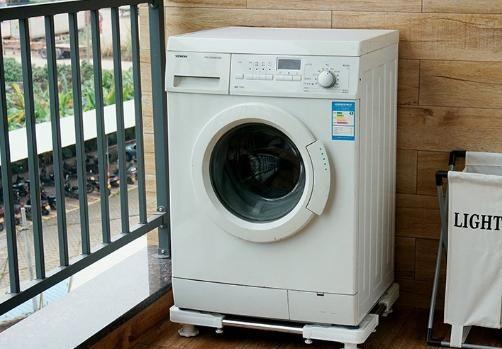 Những lợi ích tuyệt vời của chân đế máy giặt và lưu ý khi chọn mua