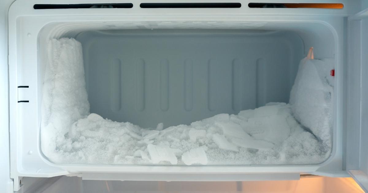 Phân biệt tủ lạnh đóng tuyết và không đóng tuyết có gì khác nhau?