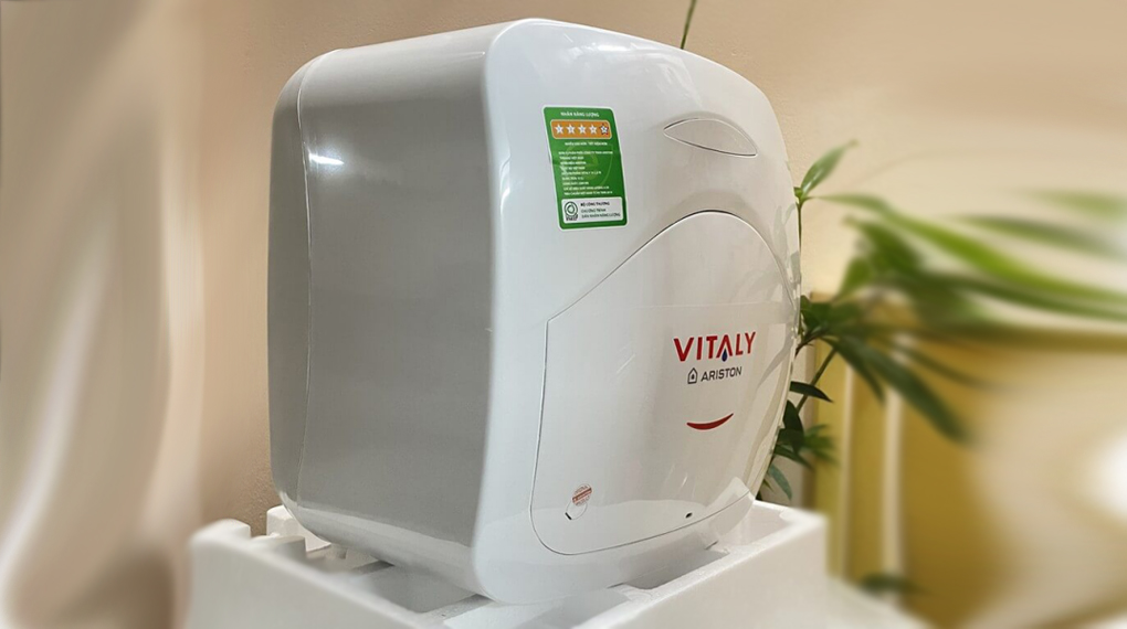 Đánh giá chi tiết bình nóng lạnh Ariston 30 lít Vitaly 30