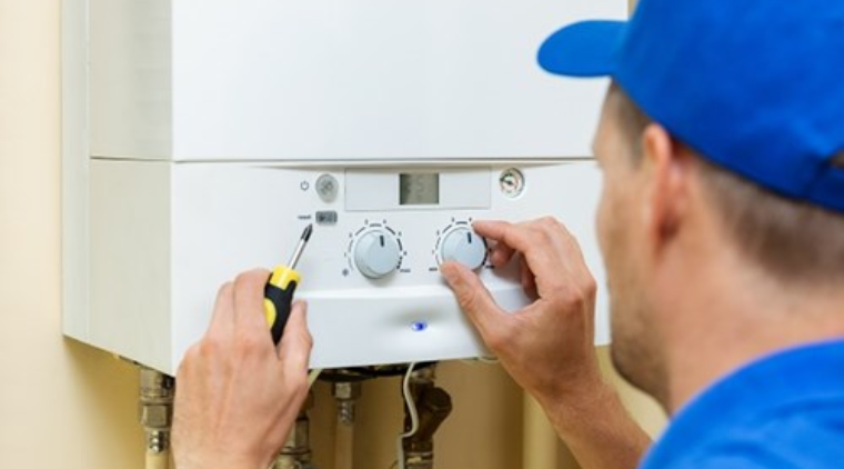 Cách sử dụng bình nóng lạnh an toàn, tiết kiệm điện