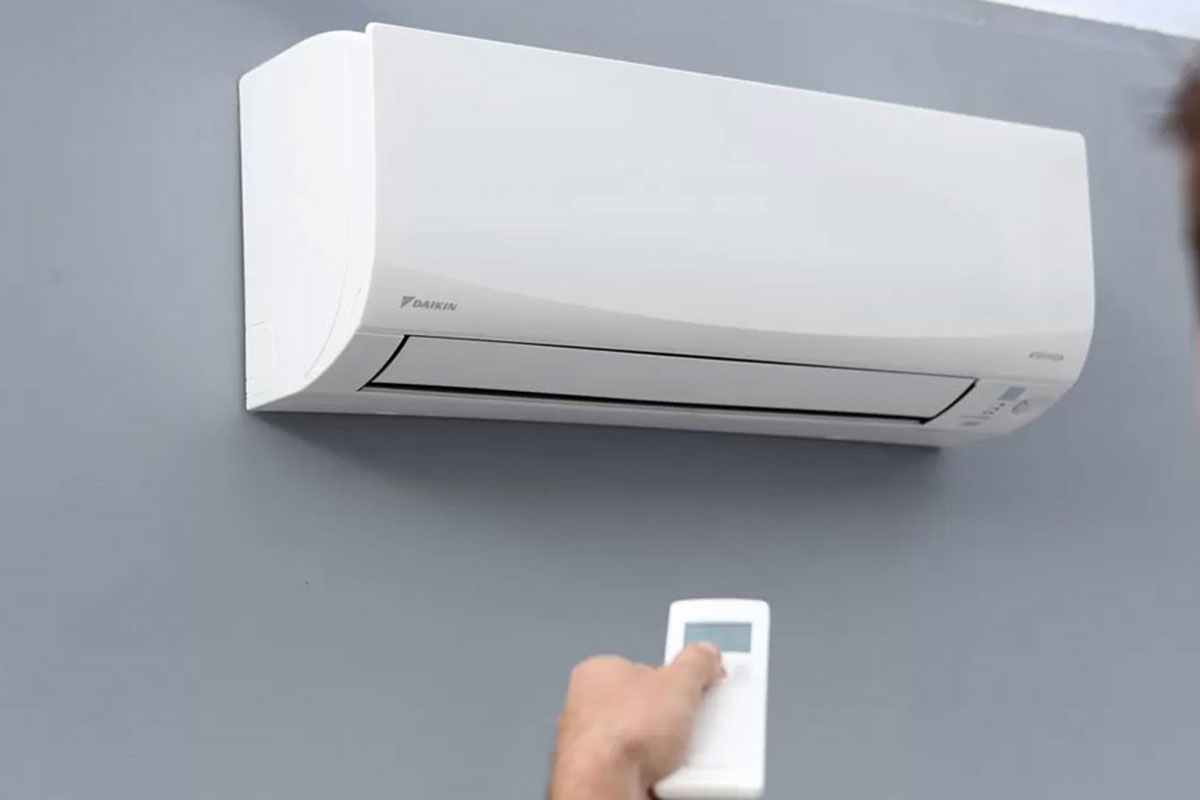 8 triệu 650k có nên mua điều hòa Daikin FTF35XAV1V hay không?