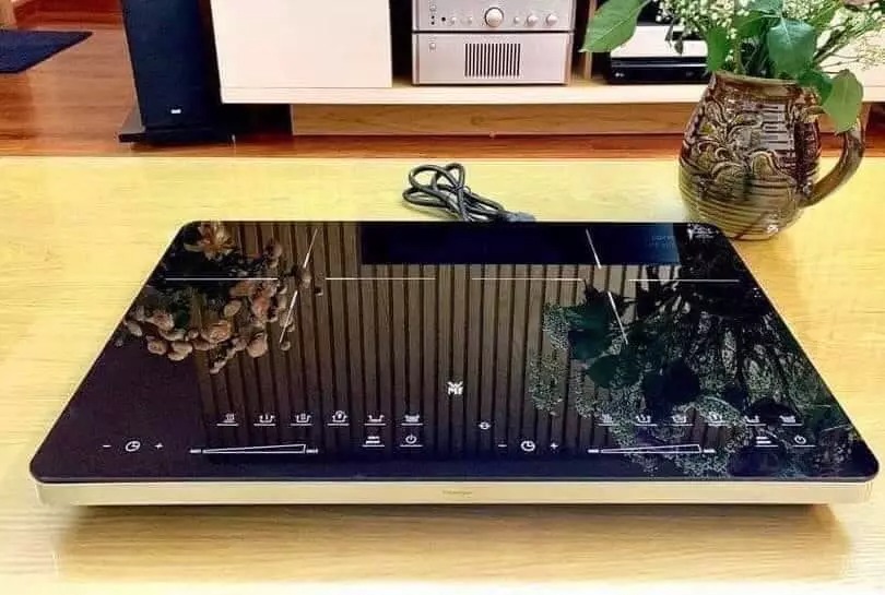 Hình ảnh thực tế của Bếp từ đôi WMF kult X