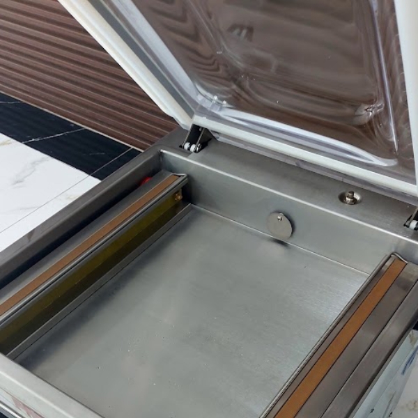 Máy Hút Chân Không Bán Công Nghiệp DZQ400B