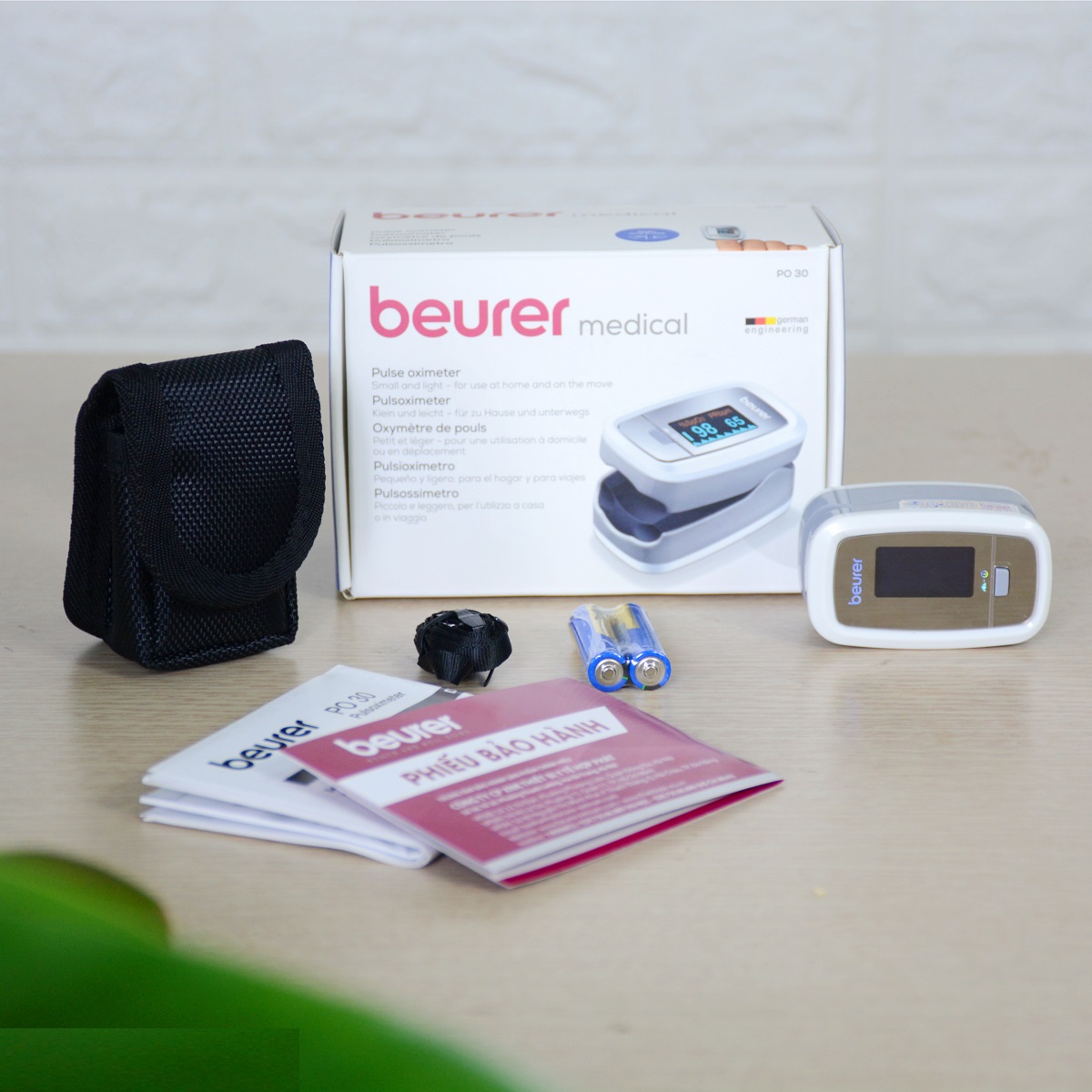 Máy Đo Khí Máu Và Nhịp Tim Cá Nhân Beurer PO30