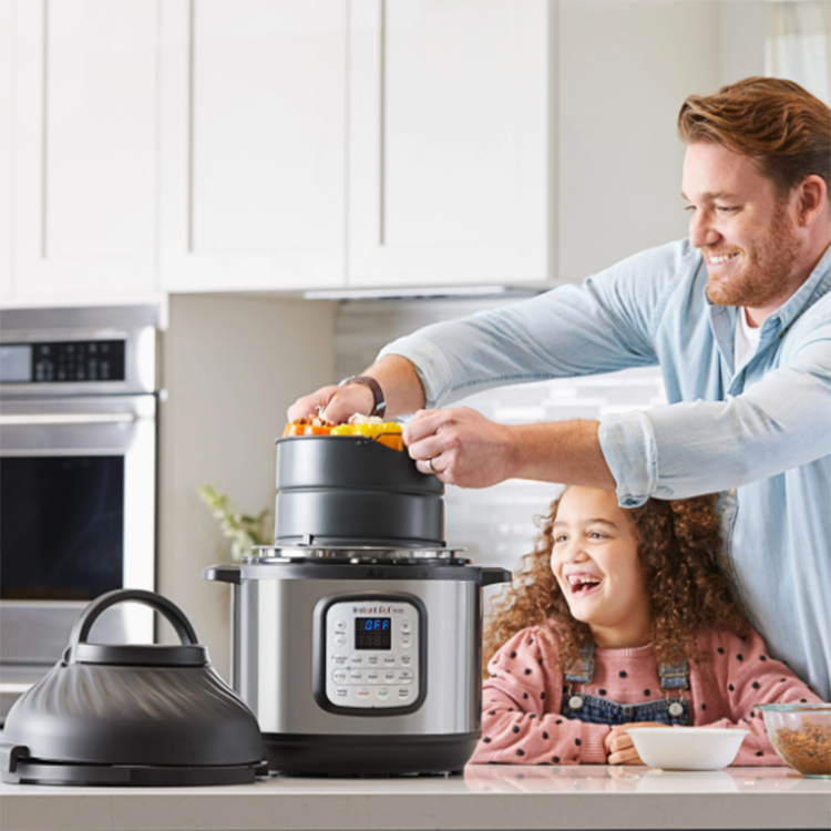 Nồi áp suất Instant Pot Duo Crisp 11in1 6qt [Hàng Đức]