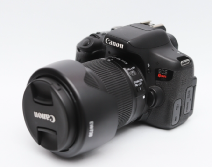 Combo Canon 750D và ống kính 18-135mm cho người mới mua máy ảnh cũ