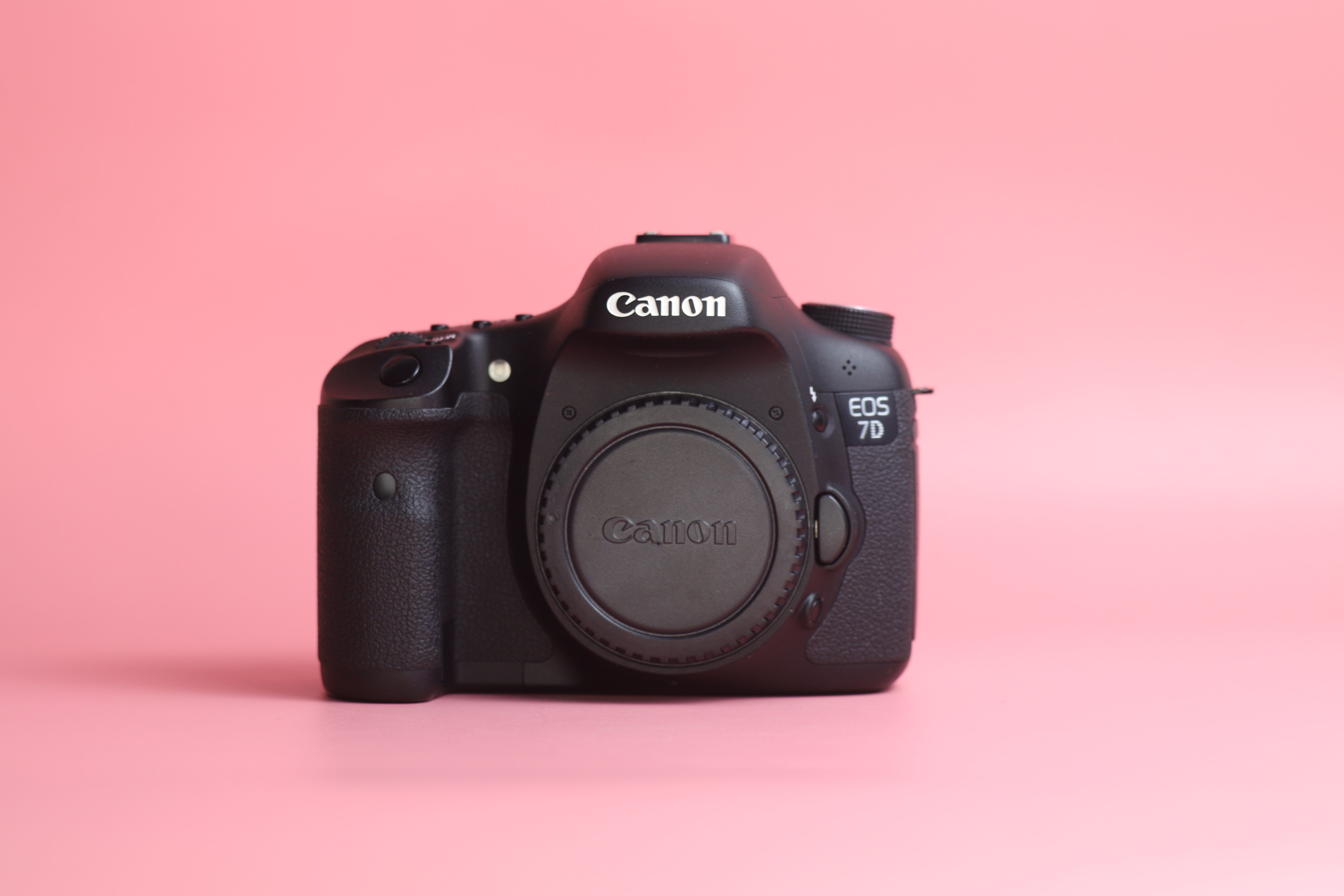 Canon 40D Hàng cũ  Máy ảnh Canon 40D Giá và dịch vụ bán hàng tốt nhất
