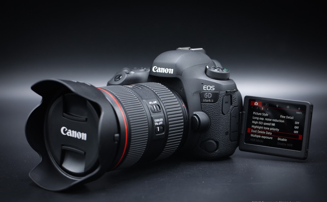Làm chủ mọi tình huống chụp ảnh với Canon 6D Mark II. Những chuyến đi đầy phiêu lưu sẽ không còn là thử thách với khả năng chụp ảnh chuyên nghiệp của máy. Xem ngay hình ảnh liên quan và cảm nhận sự khác biệt!