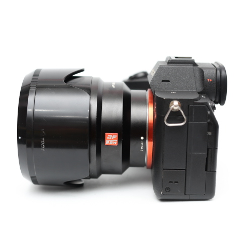 Combo Sony Alpha 7 Mark IV và Lens Viltrox 85mm f1.8 Cũ - Tuyệt Đỉnh Chân Dung Xóa Phông