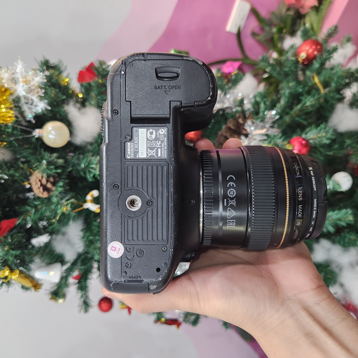 Canon 5D mark iii+ Canon 85mm f1.8 USM - Combo chụp chân dung, kỷ yếu cho anh em mới vào nghề