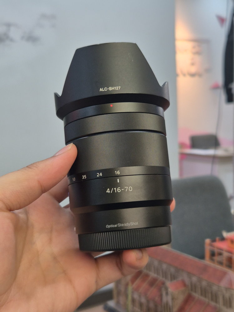 Ống Kính Sony Vario-Tessar T* E 16-70mm f/4 ZA OSS Cũ (95%) - Máy Ảnh Cũ Hà Nội
