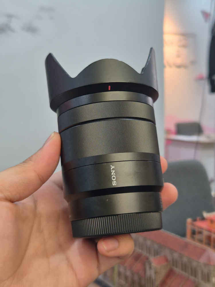 Ống Kính Sony Vario-Tessar T* E 16-70mm f/4 ZA OSS Cũ (95%) - Máy Ảnh Cũ Hà Nội