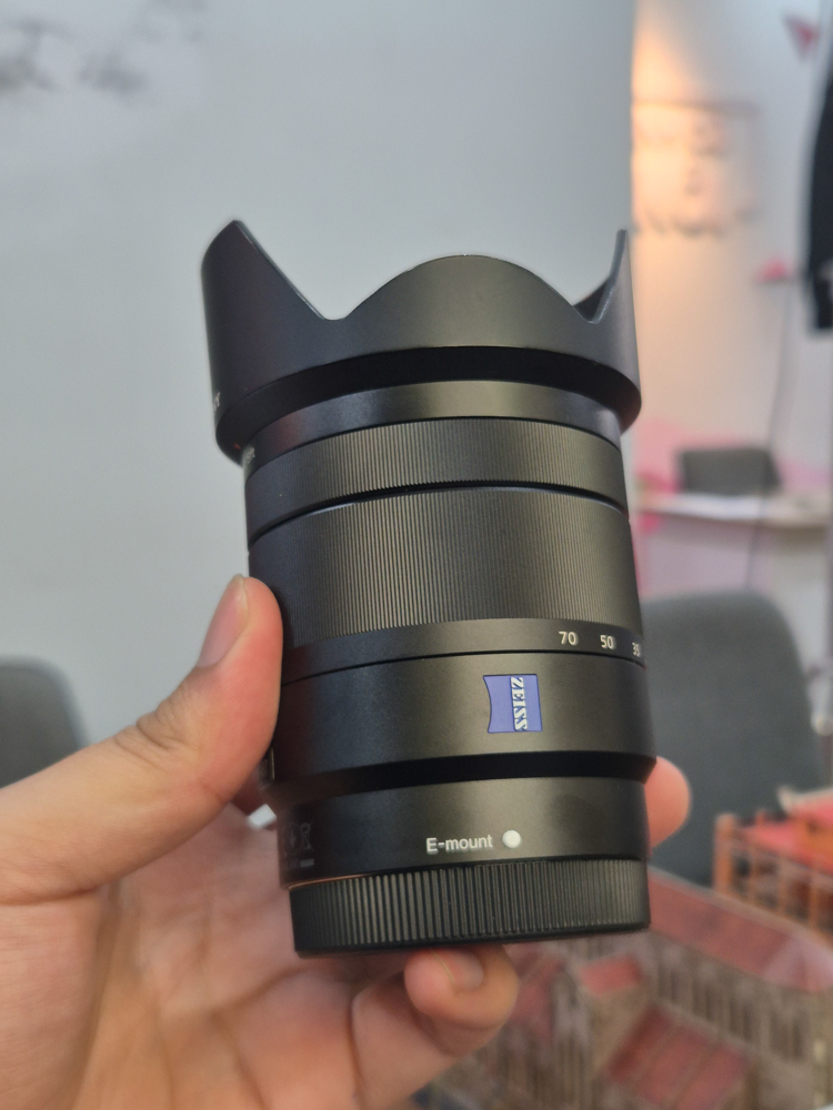 Ống Kính Sony Vario-Tessar T* E 16-70mm f/4 ZA OSS Cũ (95%) - Máy Ảnh Cũ Hà Nội