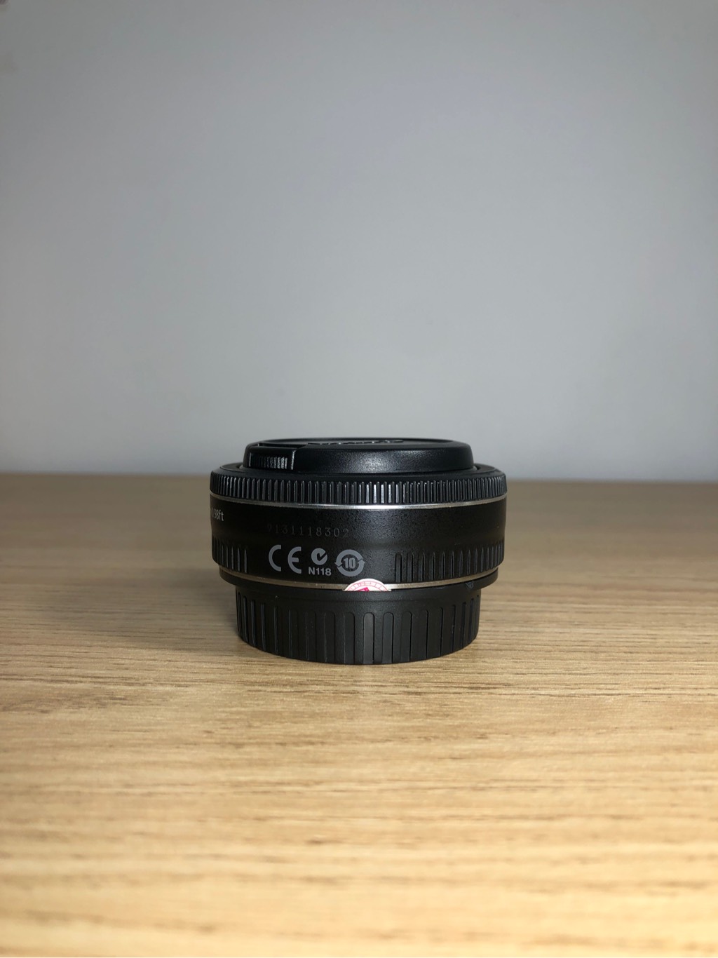 Canon EF 40mm f/2.8 STM