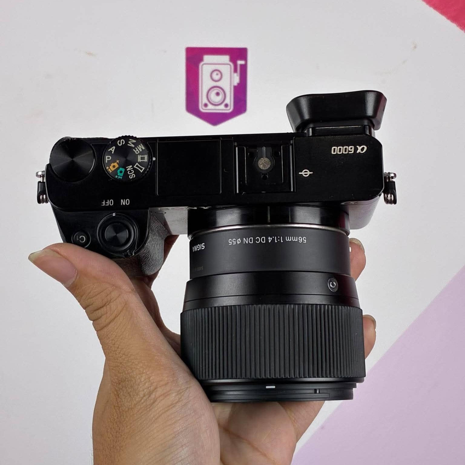 Máy Ảnh Sony A6000 (95%) Kèm Ống Kính Sigma 56mm f/1.4 DC DN - Máy Ảnh Cũ Hà Nội