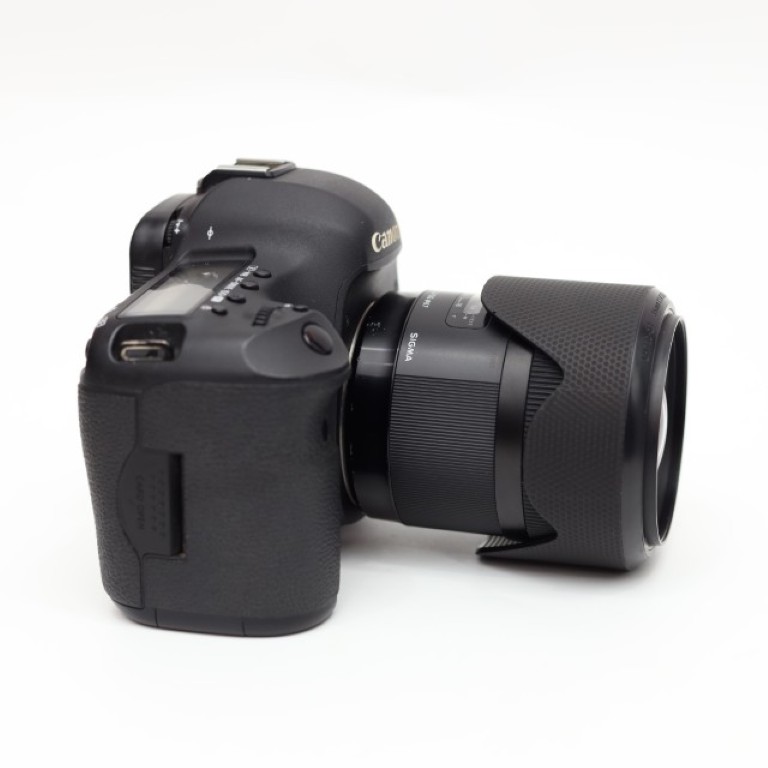 Canon EOS 5D Mark III (95%) + Lens Sigma 35mm f/1.4 Art - Máy Ảnh Cũ Hà Nội