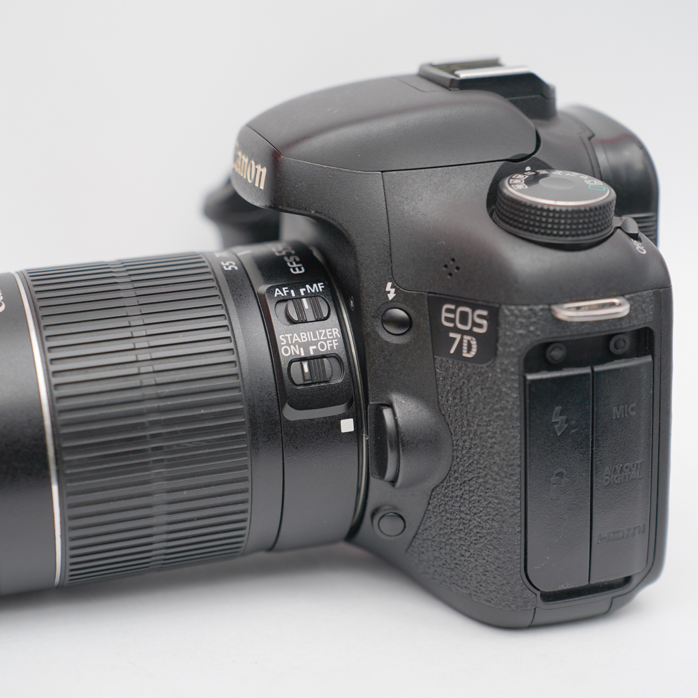 Combo Canon 7D + 55-250mm IS II zoom xa, thể thao, đa dụng.