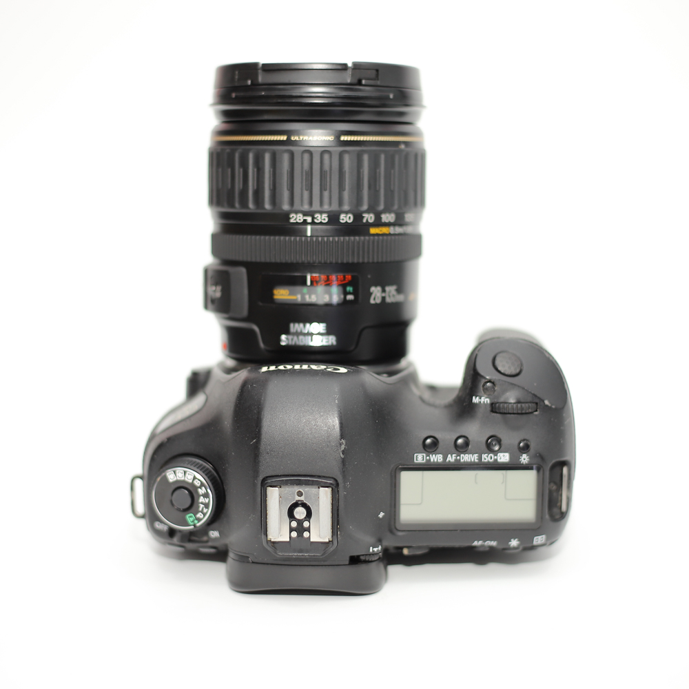 Bộ Máy Ảnh Canon EOS 5D Mark III (90%) + Lens Canon EF 28-135mm IS USM Cũ - Máy Ảnh Cũ Hà Nội
