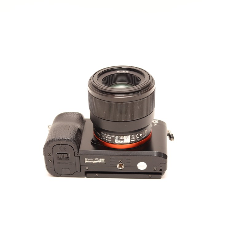 Máy Ảnh Sony A7 Kèm Ống Kính Sony FE 50mm f/1.8 - Máy Ảnh Cũ Hà Nội