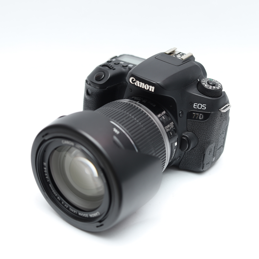 Combo Canon 77D+ Canon EF-S 18-200mm f/3.5-5.6 IS đa dụng, zoom từ nhà đến trường.