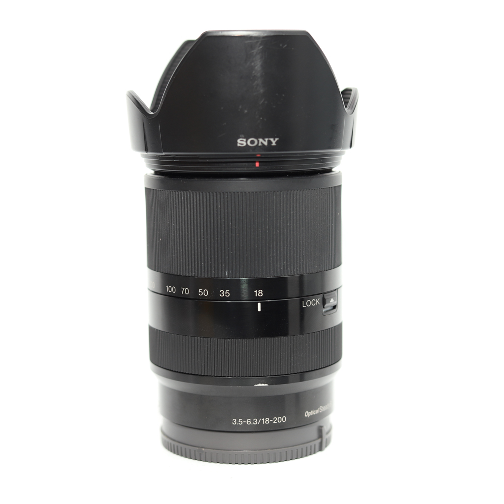 Sony SEL 18-200mm F3.5-6.3 OSS (Used)