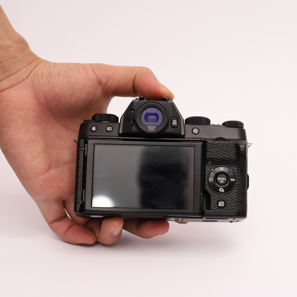 FUJIFILM X-T100 (Body)