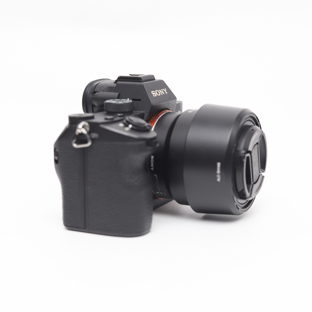 Bộ Máy Ảnh Sony A7 III + Ống Kính Sony FE 50mm f/1.8 Đã Qua Sử Dụng - Máy Ảnh Cũ Hà Nội