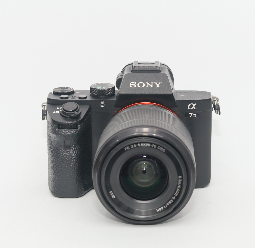 Combo Sony A7 Mark ii+ Sony FE 28-70mm f3.5-5.6 OSS fullframe giá rẻ