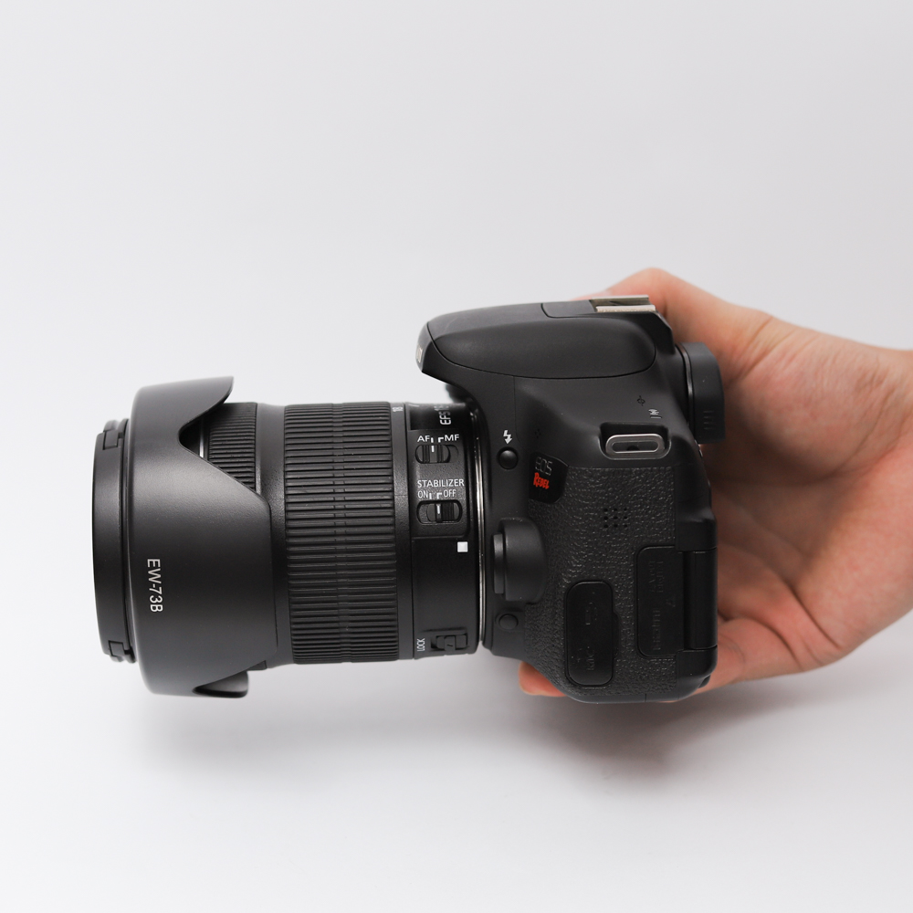 Combo Canon 750D+ Canon 18-135 F3.5-5.6 IS STM đa dụng, màn hình xoay lật, cảm ứng.