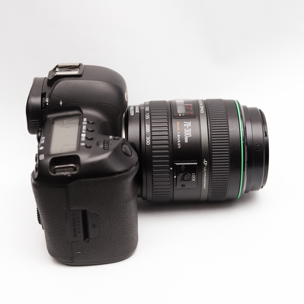 Combo Canon EOS 5D Mark IV và Lens 70-300mm DO IS USM Cũ - Bộ Máy Siêu Siêu Zoom Chuyên Nghiệp