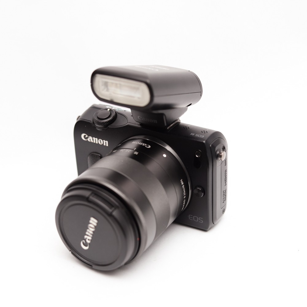 Combo Canon EOS M và Lens 15-45mm Cũ - Máy Ảnh Nhỏ Gọn Giá Rẻ Nhất