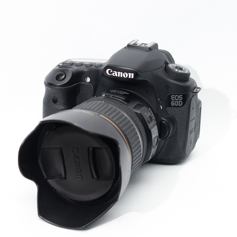 Combo Canon 60D+ Canon EF-S 17-85 f4-5.6 IS USM đa dụng, dễ tiếp cận