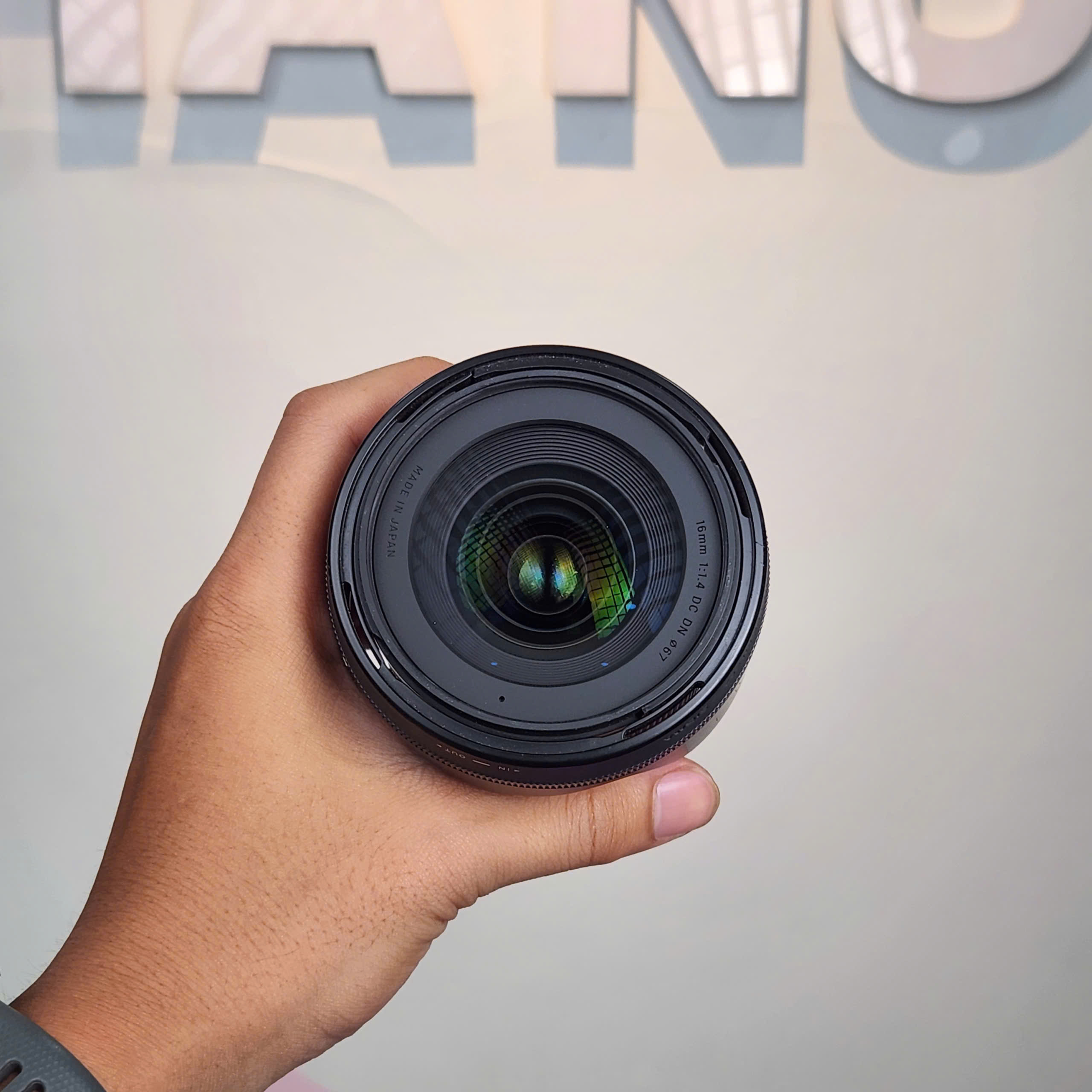 Sigma 16mm F1.4 DC DN for Canon  M (Used)