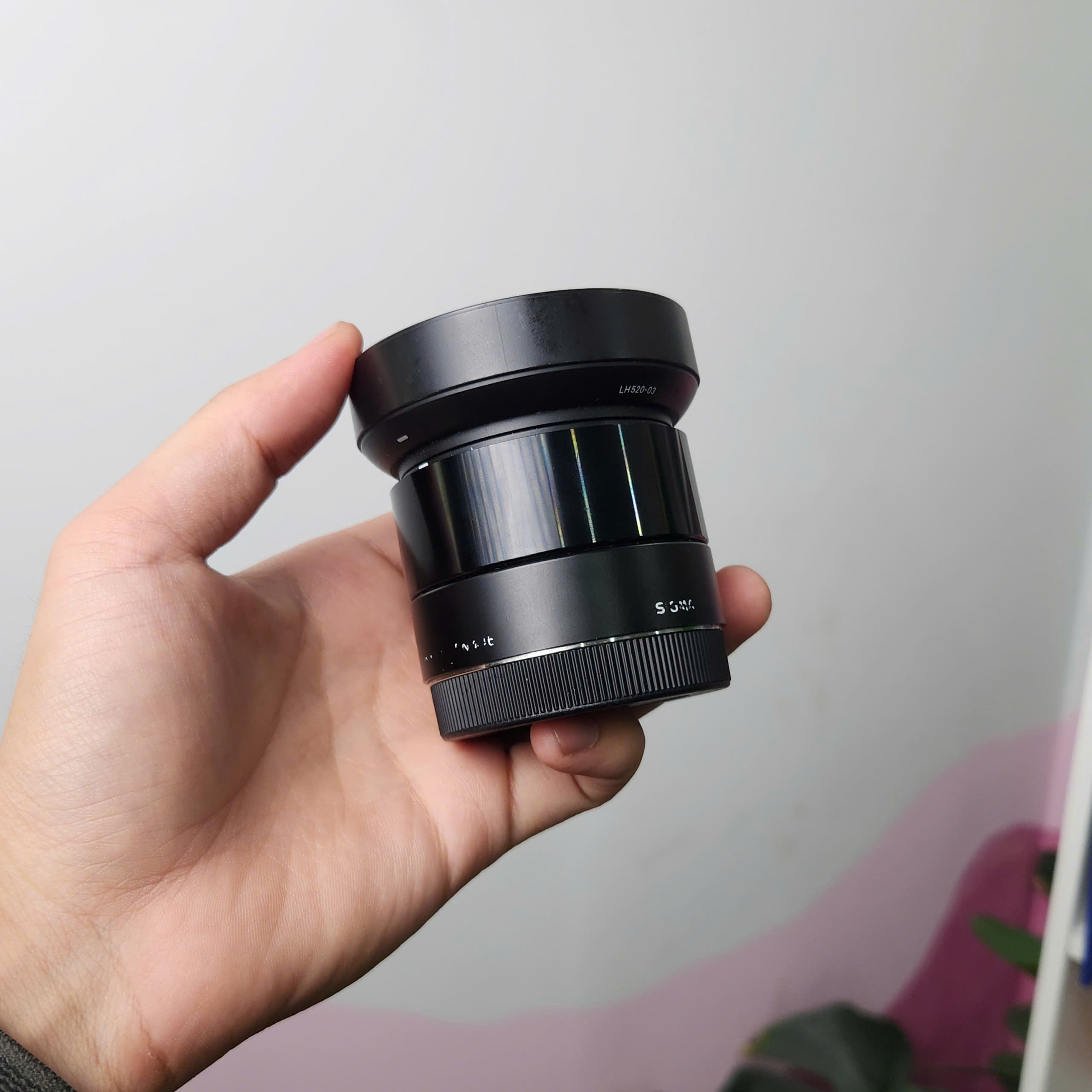 Sigma 19mm F2.8 DC DN HSM For Sony (Used)