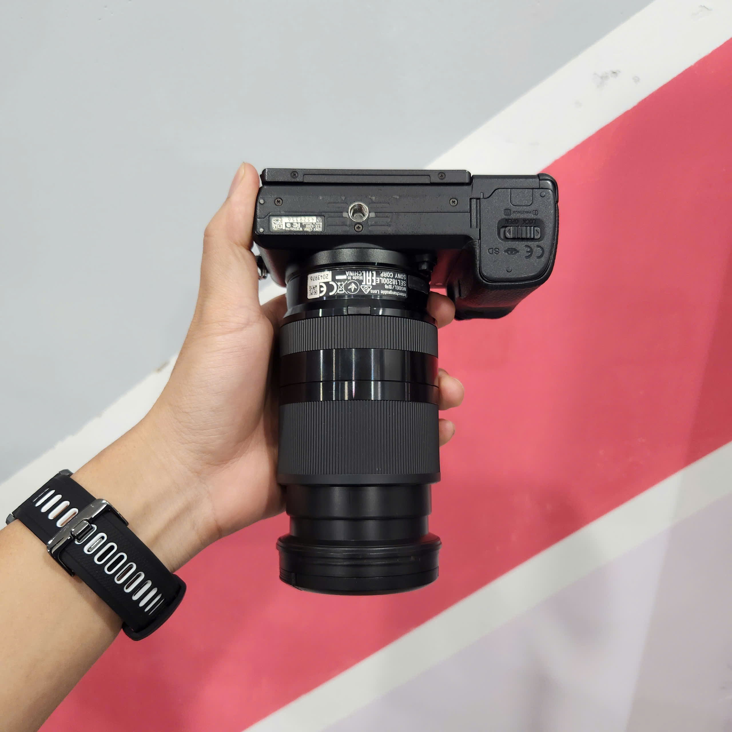 Combo Sony a6300+ Sony 18-200mm OSS