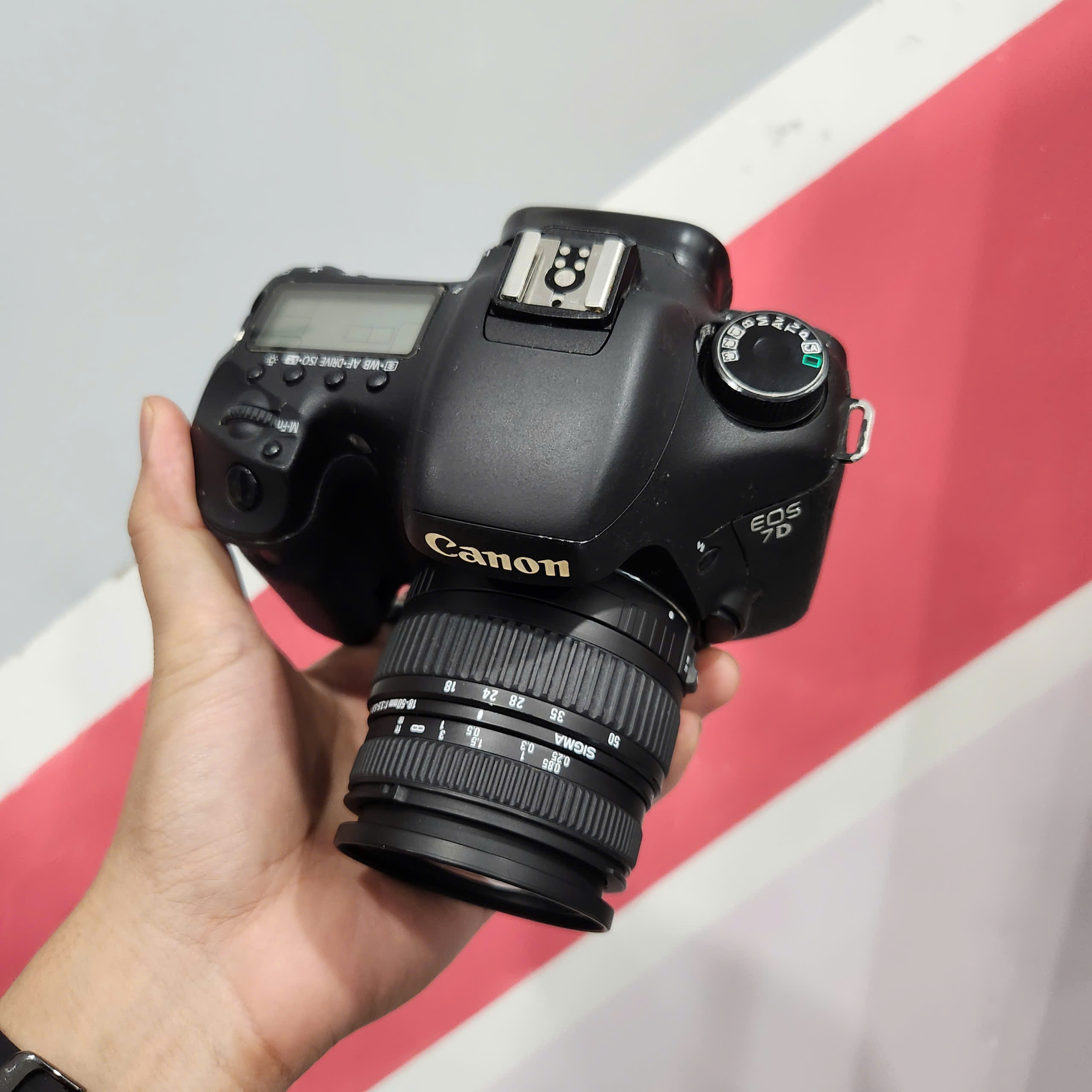 Combo Canon 7D + Sigma 18-50mm