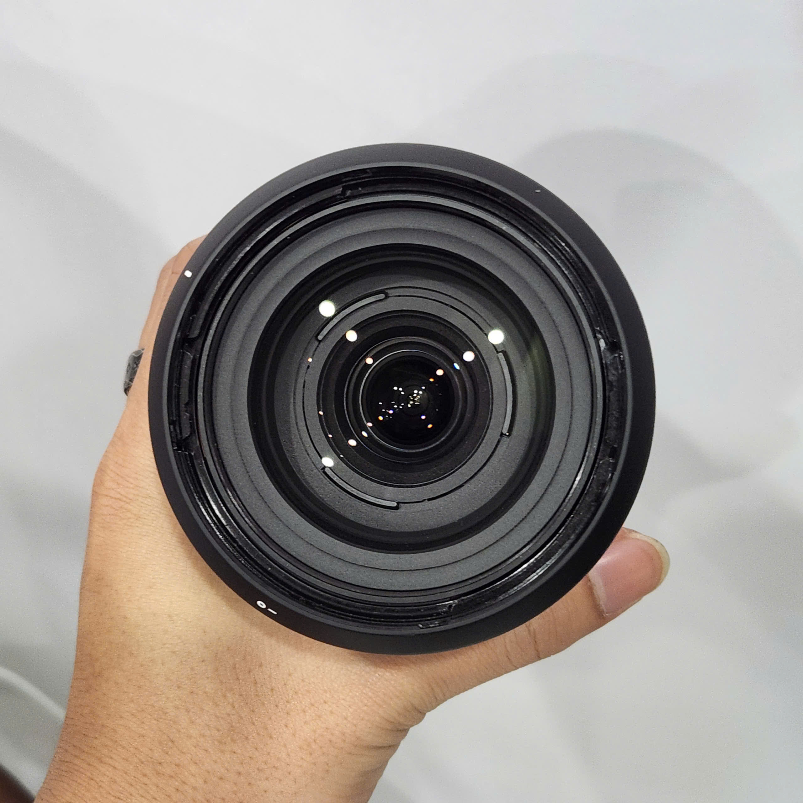 Tamron 18-300mm F/3.5-6.3 Di III-A VC VXD Sony E (Used)