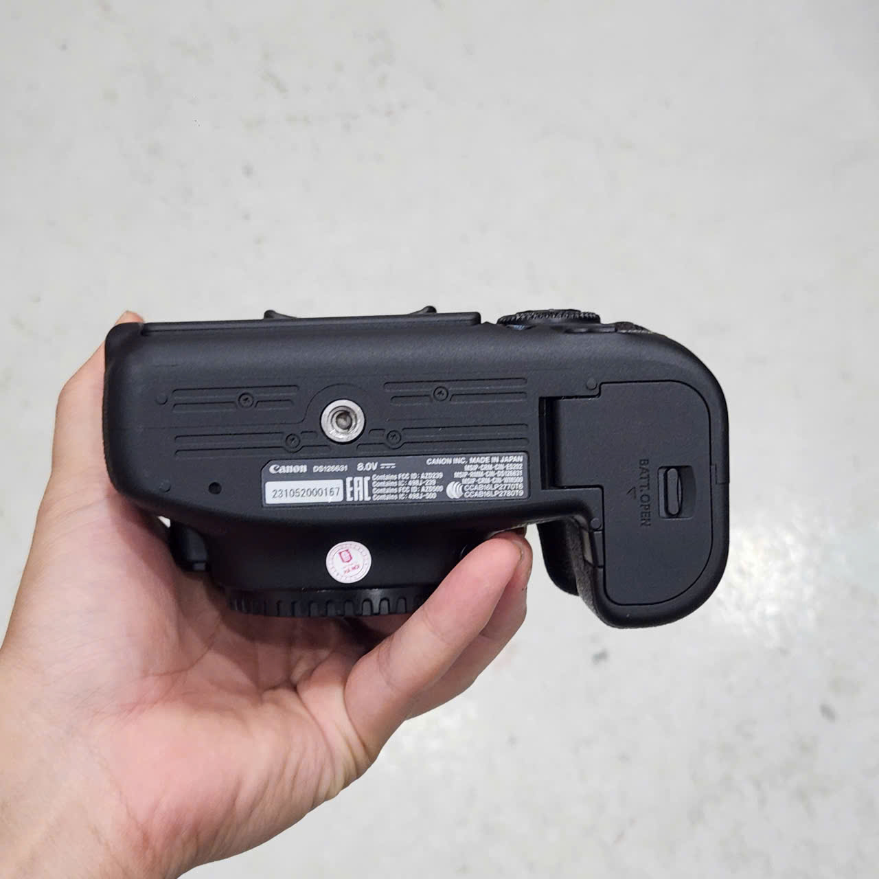 Canon 6D Mark II (body)