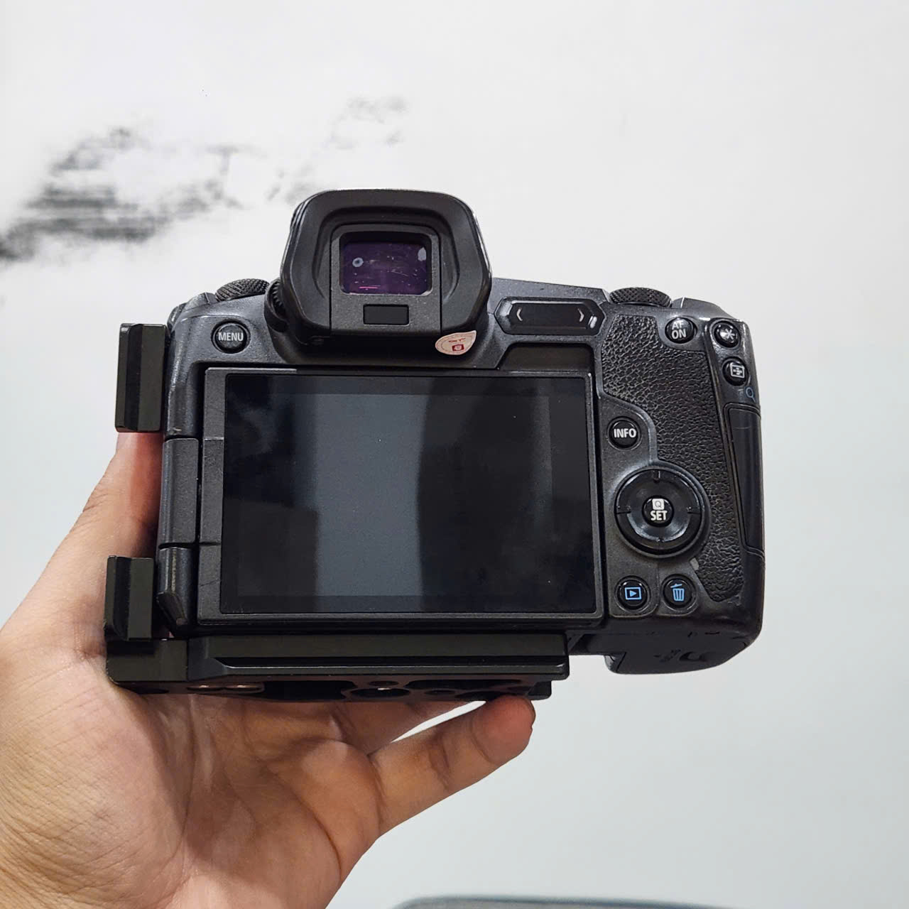 Canon EOS R (Body)