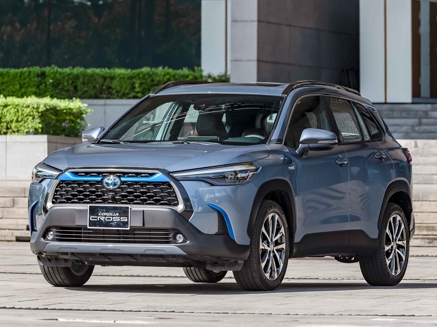 Toyota cross màu xám xanh