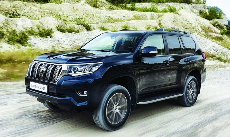 Mẫu xe ô tô gia đình 7 chỗ Toyota Land Cruiser Prado 