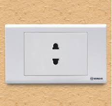Sino - Mặt 1 ổ 2 chấu S18U