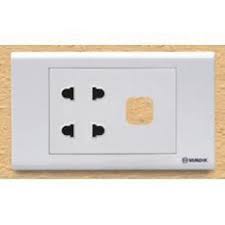 Sino - Mặt 1 lỗ 2 ổ 2 chấu S18U2X