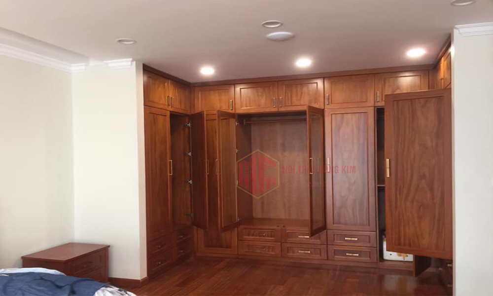 Tủ bếp gỗ gõ Đỏ TBGD 012