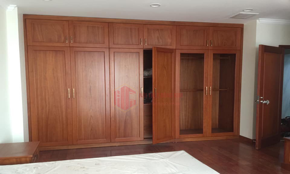 Tủ bếp gỗ gõ Đỏ TBGD 013