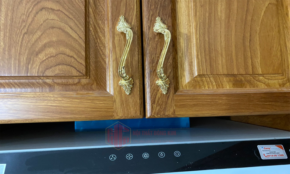 Tủ bếp gỗ gõ Đỏ TBGD 010