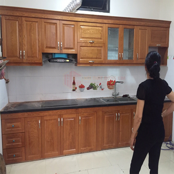 Tủ bếp gỗ sồi Nga TBSN 021