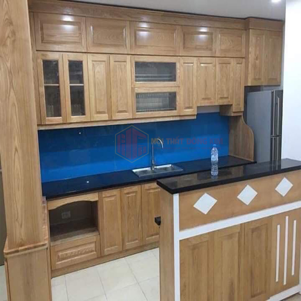 Tủ bếp gỗ sồi Nga TBSN 021