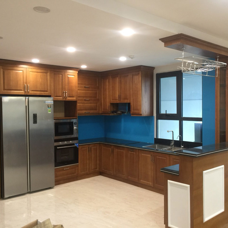 Tủ bếp gỗ sồi Nga TBSN02